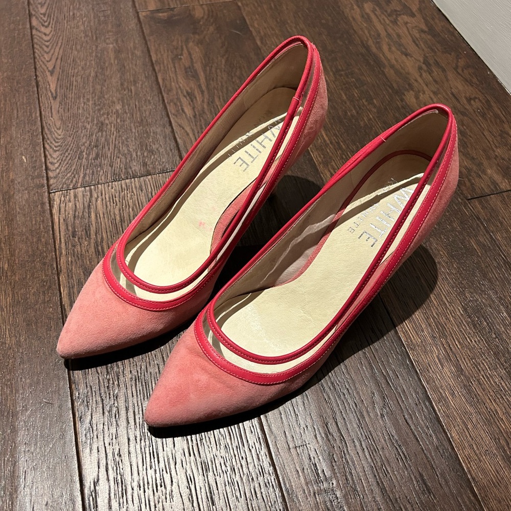 Elegant Pink Pointed-Toe Heels with Layered Bands